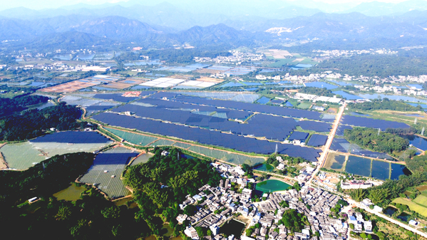 8、潮州渔光互补光伏项目.jpg